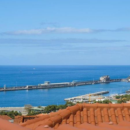 Guestready - An Amazing Blue Ocean View Hotel Фуншал Екстериор снимка